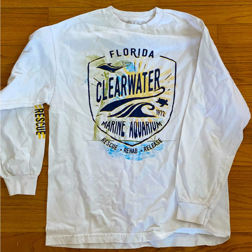 Clearwater Marine Aquarium long sleeve, medium tshirt